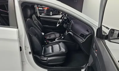 Hyundai Avante 2019, 146052 км, за 5724.7 USD - фото 26