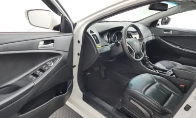 Hyundai Sonata 2014, 174974 км, за 3841.06 USD - фото 10