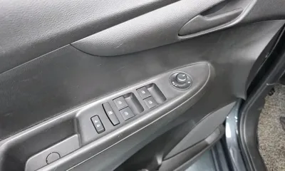 ChevroletGMDaewoo Spark 2019, 80477 км, за 5023.8 USD - фото 17