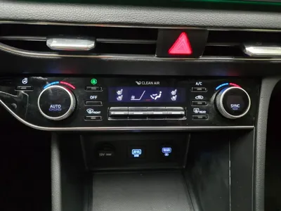 Hyundai Sonata 2022, 78283 км, за 9578.69 USD - фото 16