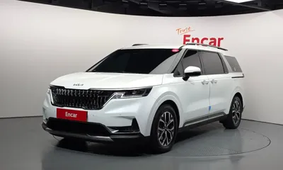 Kia Canival · 2023 год