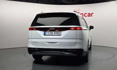Kia Canival 2023, 72155 км, за 15032.17 USD