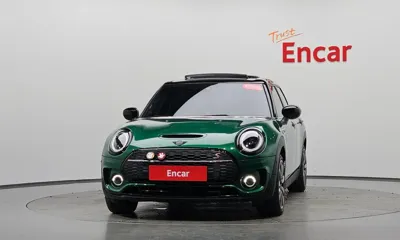 MINI Clubman 2023, 31246 км, за 17067.09 USD