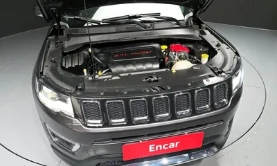 Jeep Compass 2020, 49389 км, за 11225.63 USD - фото 6