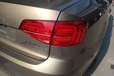 Volkswagen Sagitar 2018, 99900 км, за 7968 USD - фото 9
