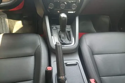 Volkswagen Sagitar 2018, 99900 км, за 7968 USD - фото 16