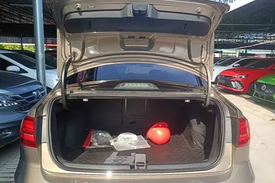 Volkswagen Sagitar 2018, 99900 км, за 7968 USD - фото 22