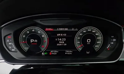 Audi A8 2023, 45120 км, за 53104.9 USD - фото 8