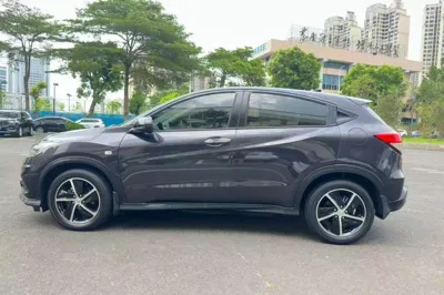 Honda Vezel 2020, 43100 км, за 10819 USD