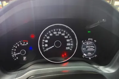 Honda Vezel 2020, 43100 км, за 10819 USD - фото 7