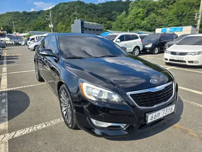 Kia K7 · 2012 год