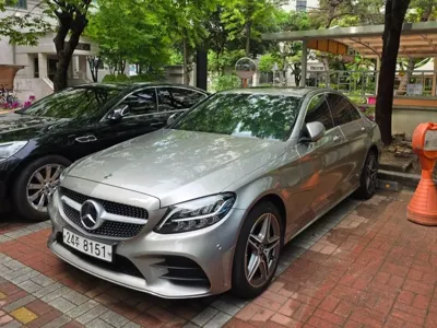 Mercedes-Benz C-Class 2019, 63500 км, за 17581.55 USD
