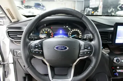 Ford Explorer 2020, 82700 км, за 18051.73 USD - фото 12