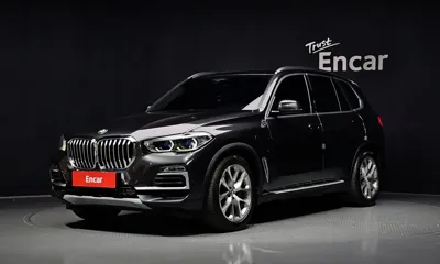 BMW X5 · 2021 год