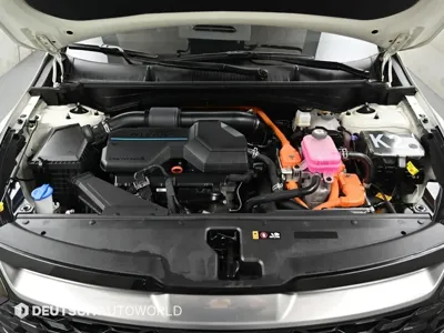 Kia Sportage 2022, 64013 км, за 17415.32 USD - фото 6