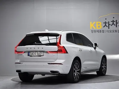 Volvo XC60 2021, 69848 км, за 28093.62 USD