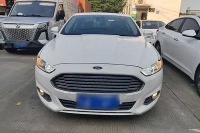 Ford Mondeo 2013, 101400 км, за 6997 USD