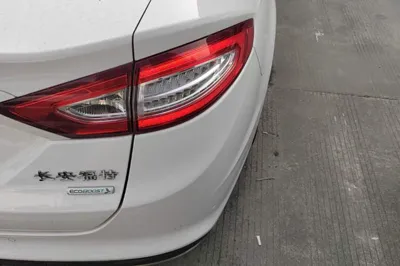 Ford Mondeo 2013, 101400 км, за 6997 USD - фото 9