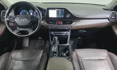 Hyundai Grandeur 2019, 148949 км, за 10744.28 USD - фото 7