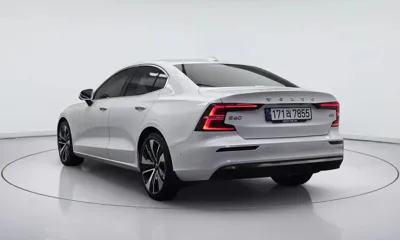 Volvo S60 2023, 29065 км, за 24418.82 USD