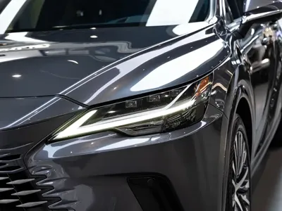 Lexus RX New Energy 2023, 63000 км, за 41141.05 USD - фото 6