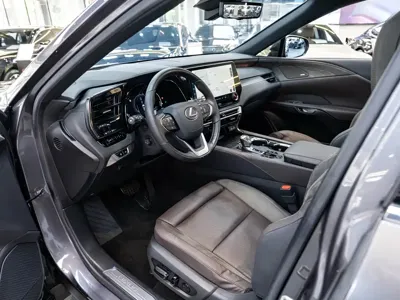 Lexus RX New Energy 2023, 63000 км, за 41141.05 USD - фото 9