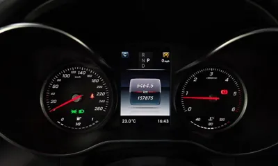 Mercedes-Benz GLC-Class 2017, 157875 км, за 15595.13 USD - фото 8