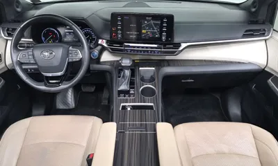 Toyota Sienna 2021, 96507 км, за 27647.7 USD - фото 7