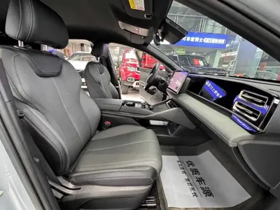 BYD Qin L 2025, 33000 км, за 10046.01 USD - фото 10