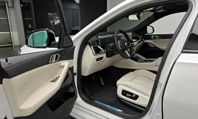 BMW X6 2025, 3461 км, за 85226.29 USD - фото 11