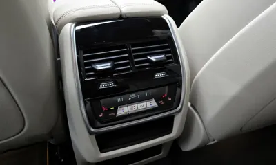 BMW X6 2025, 3461 км, за 85226.29 USD - фото 17