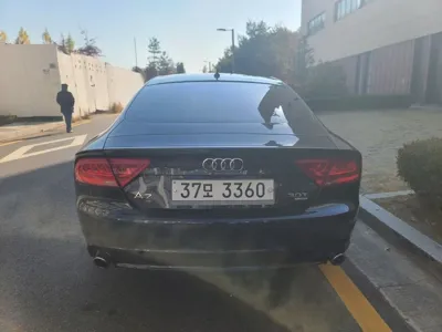 Audi A7 2012, 117809 км, за 5618.72 USD