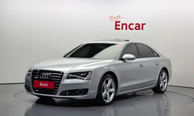 Audi A8 · 2012 год