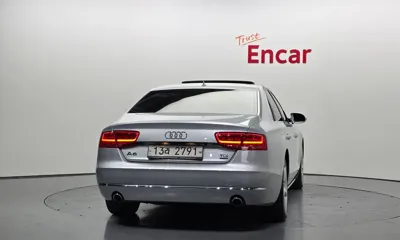 Audi A8 2012, 99926 км, за 8255.86 USD