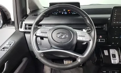 Hyundai Staria 2023, 82391 км, за 19139.06 USD - фото 13