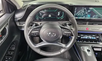 Hyundai Grandeur 2022, 80718 км, за 14798.74 USD - фото 13