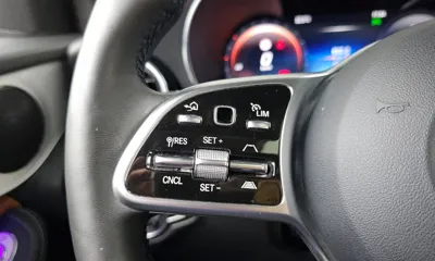 Mercedes-Benz GLC-Class 2021, 70447 км, за 28093.62 USD - фото 30