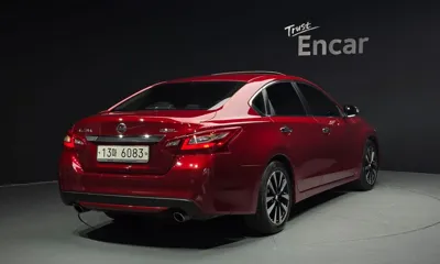 Nissan Altima 2018, 147357 км, за 3903.2 USD