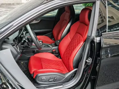 Audi S5 2024, 15000 км, за 52677.02 USD