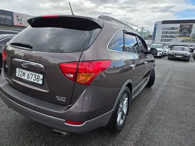 Hyundai Veracruz 2015, 164000 км, за 7144.25 USD