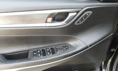 Hyundai Grandeur 2017, 119149 км, за 9524.43 USD - фото 11