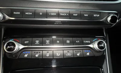 Hyundai Grandeur 2017, 119149 км, за 9524.43 USD - фото 15