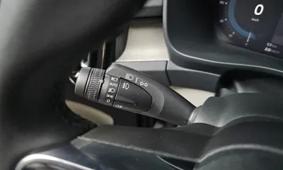 Volvo XC40 2023, 34839 км, за 23614.38 USD - фото 28