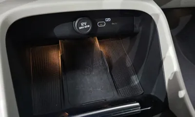 Volvo XC40 2023, 34839 км, за 23614.38 USD - фото 30