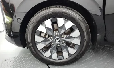 Hyundai Staria 2022, 63353 км, за 19509.51 USD