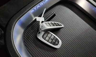 Hyundai Staria