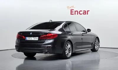 BMW 5-Series 2017, 127139 км, за 15526.92 USD