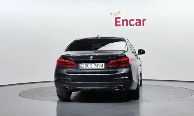 BMW 5-Series 2017, 127139 км, за 15526.92 USD