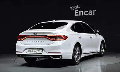 Hyundai Grandeur 2018, 98881 км, за 8543.04 USD