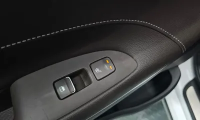 Hyundai Grandeur 2018, 98881 км, за 8543.04 USD - фото 17